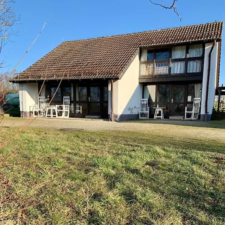 Ferienhaeuser Im Max-klinger Weinberg Lägenhet *