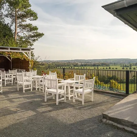 Ferienhaeuser Im Max-klinger Weinberg * Naumburg (Saale)